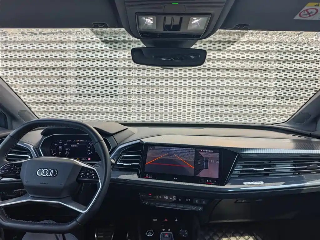 Audi Q4 e-tron 2024 40 e-tron Creation Edition фото 10