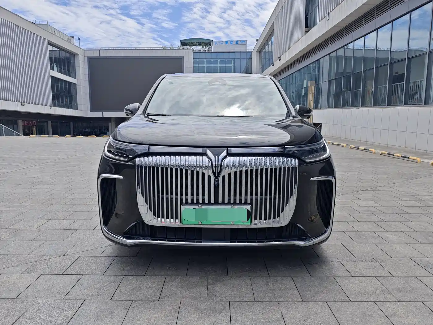 Voyah Auto Voyah Dreamer 2025 PHEV 4WD Kunpeng Premium Edition фото 2