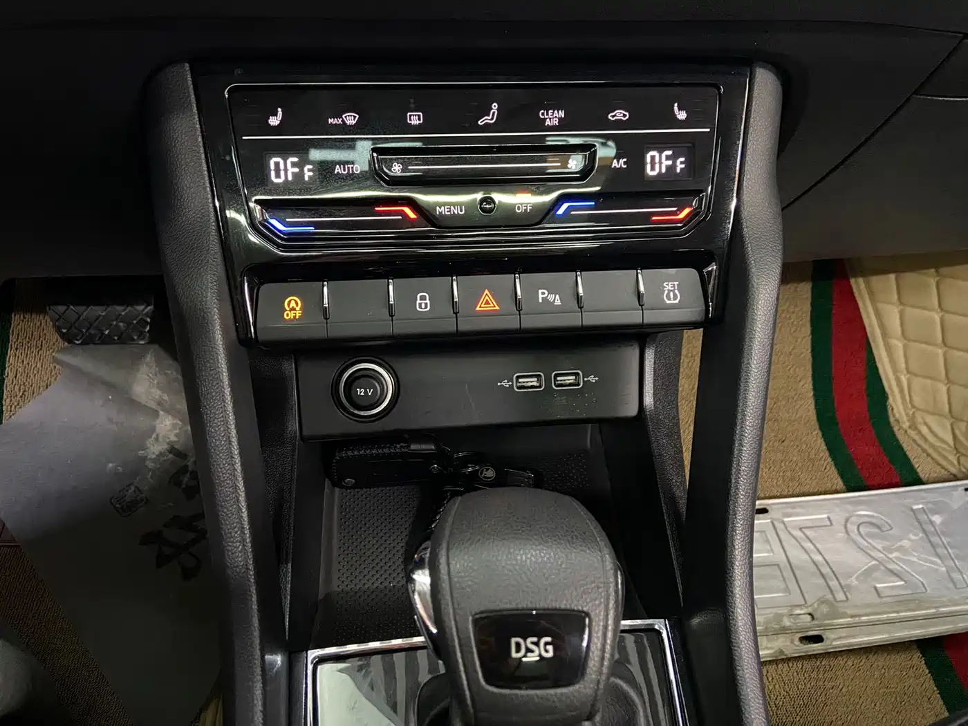 Škoda Karoq 2022 TSI280 Luxury фото 22