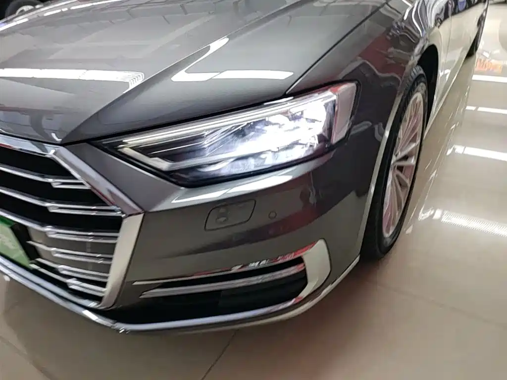 Audi A8 2019 Facelift Plus A8L 50 TFSI quattro Comfort фото 24
