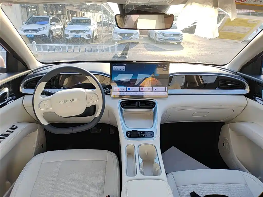 Geely Galaxy Starry Wish 2026 Model 310km Dream Edition фото 10
