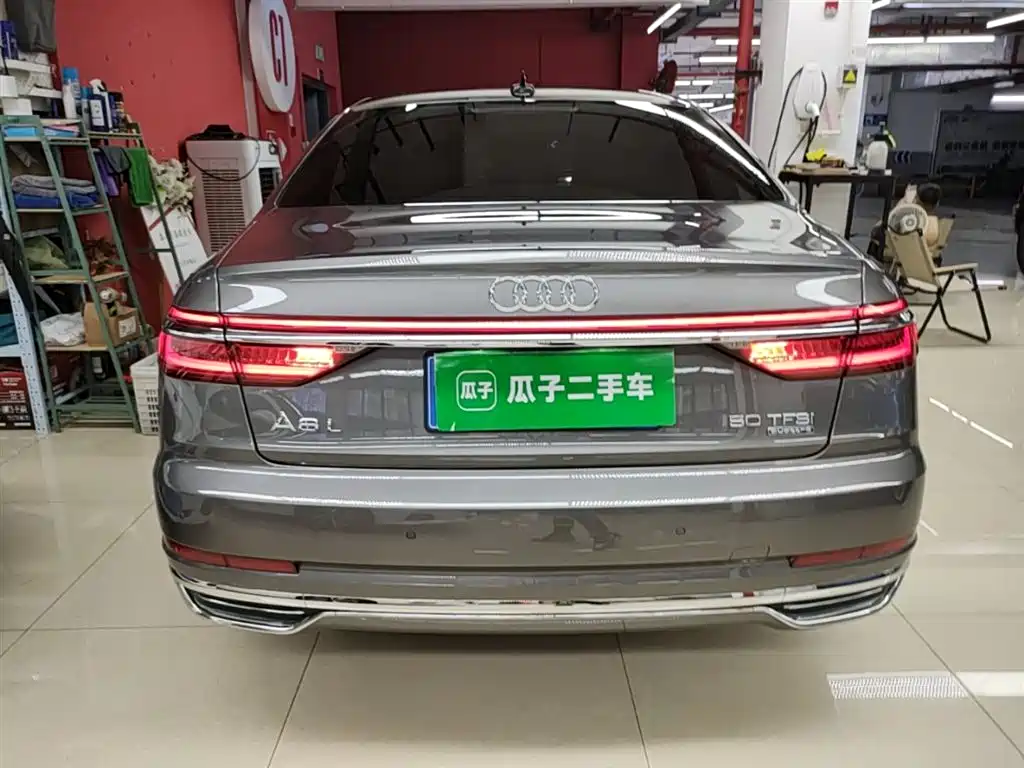 Audi A8 2019 Facelift Plus A8L 50 TFSI quattro Comfort фото 6