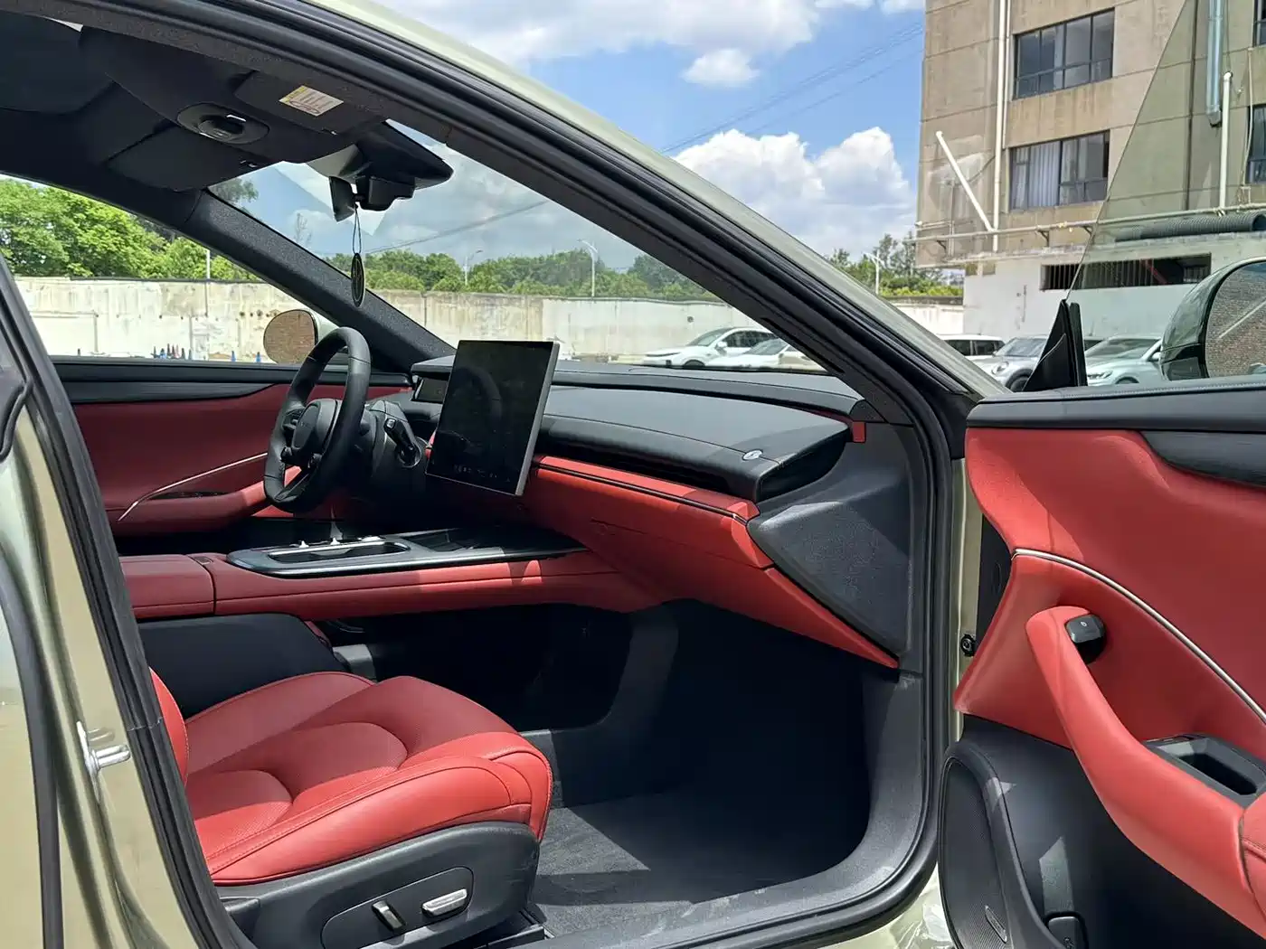 XIAOMI CAR XIAOMI SU7