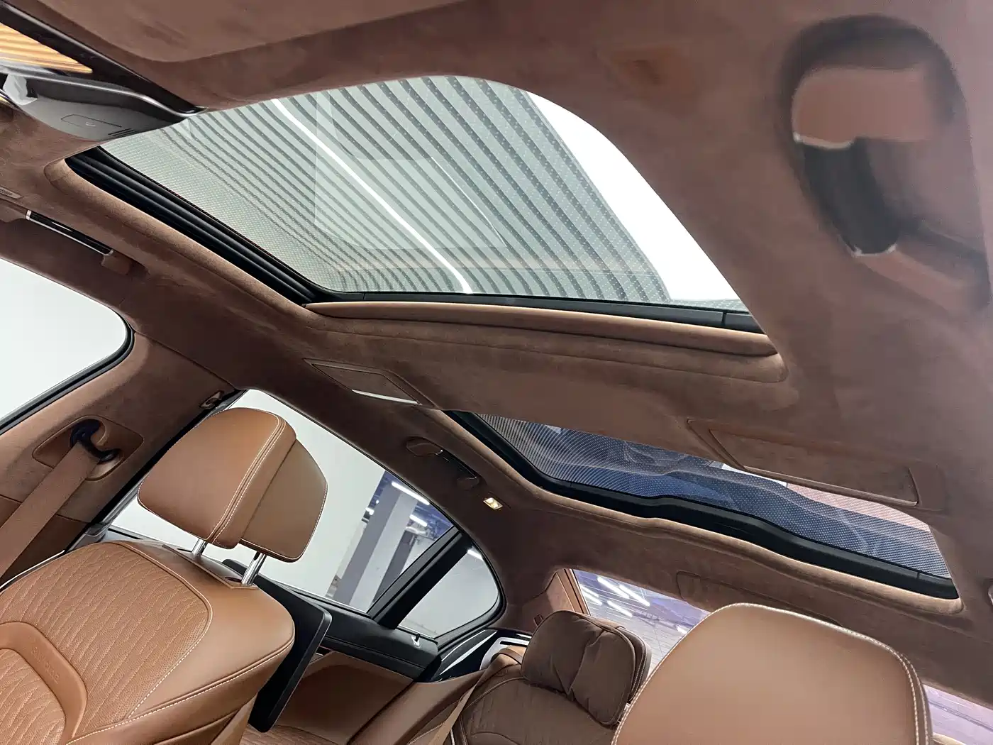 BMW 7 Series 2019 Facelift 740Li xDrive Executive M Sport Package фото 13