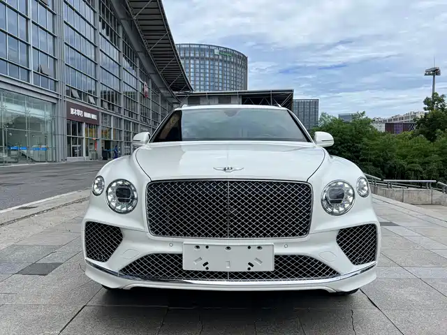  Bentley Bentayga 2022 4.0T V8