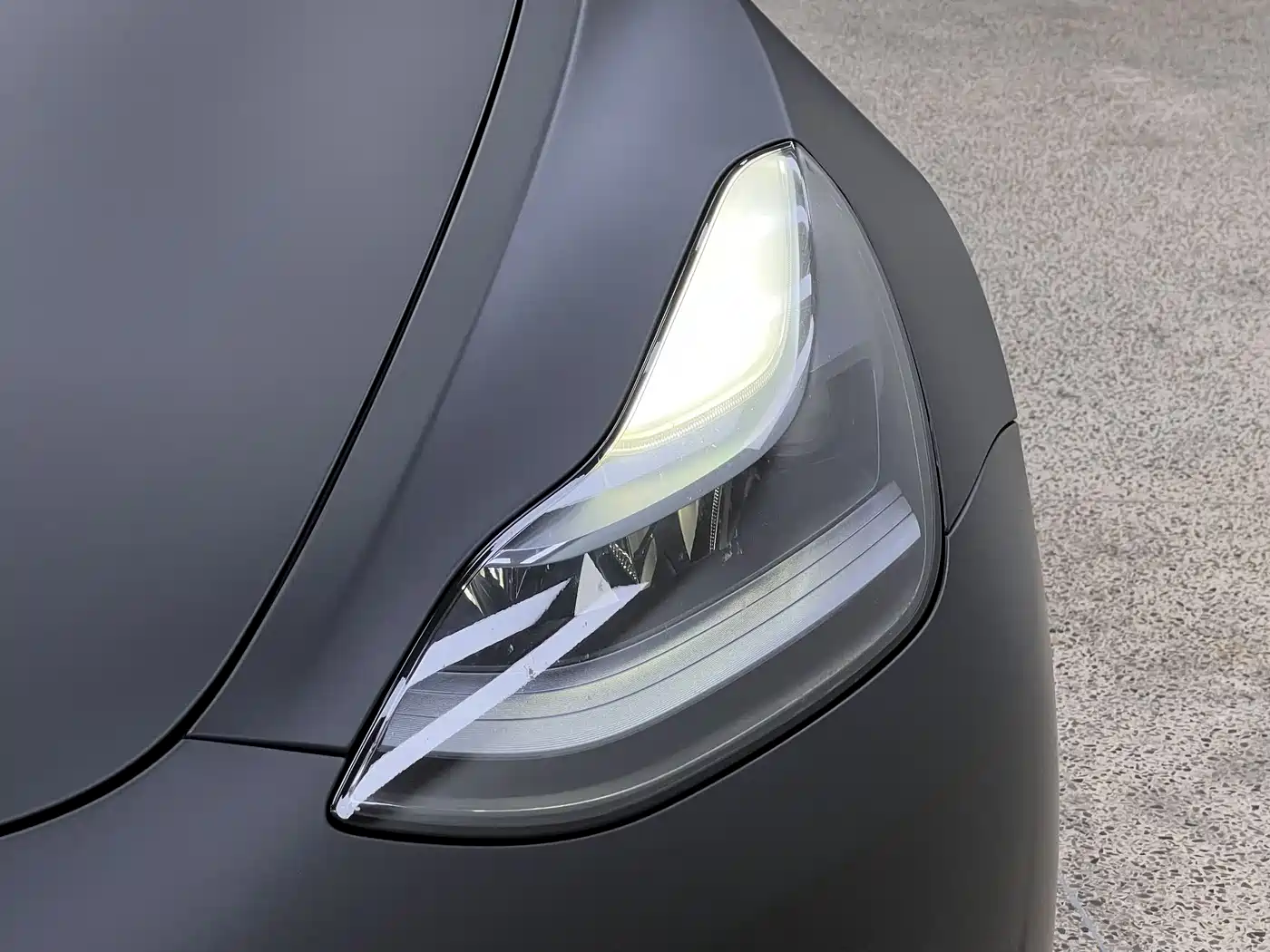 Фото 8 - Tesla Model 3
