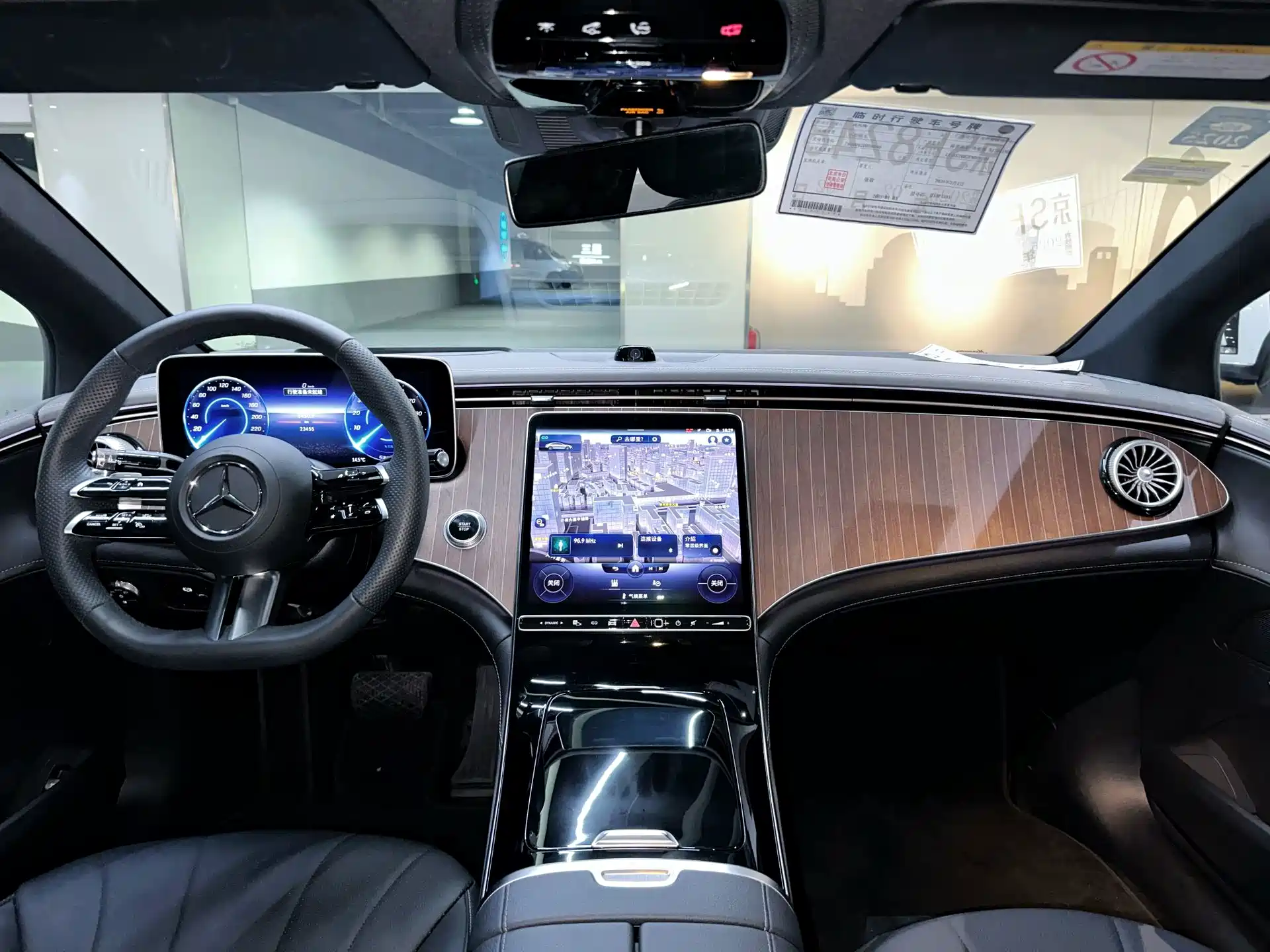 Фото 20 - Mercedes-Benz EQE