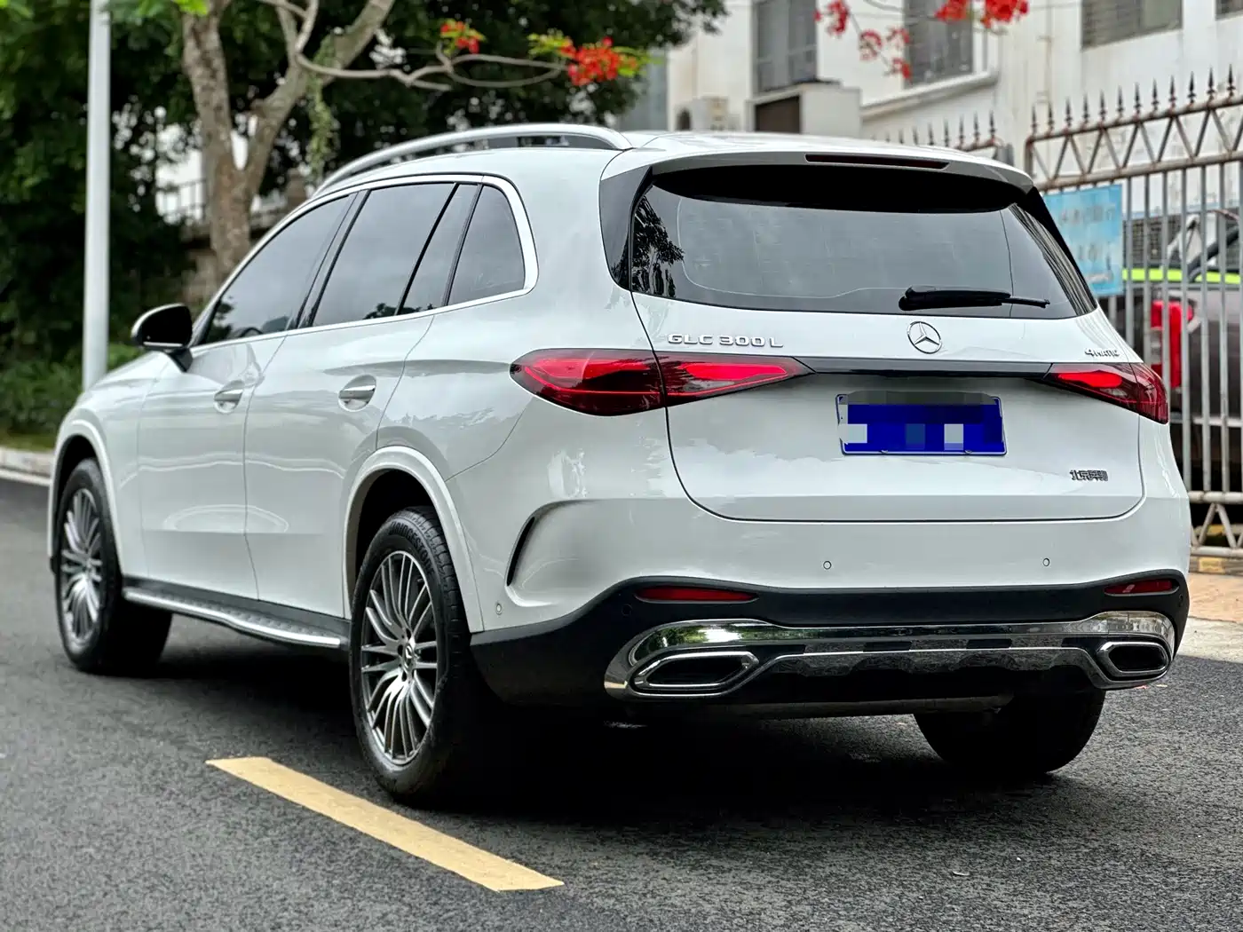 Mercedes-Benz GLC 2024 GLC 300 L 4MATIC Dynamic 5-seater фото 10