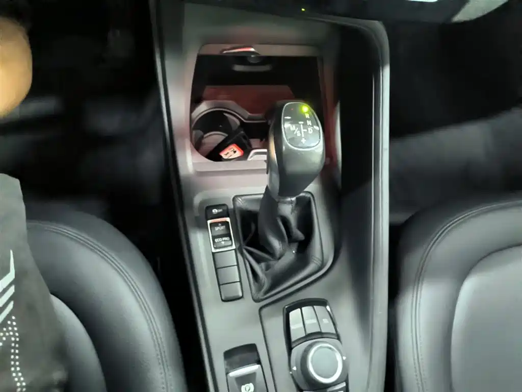 BMW X1 2016 sDrive18Li Fashion Model фото 14