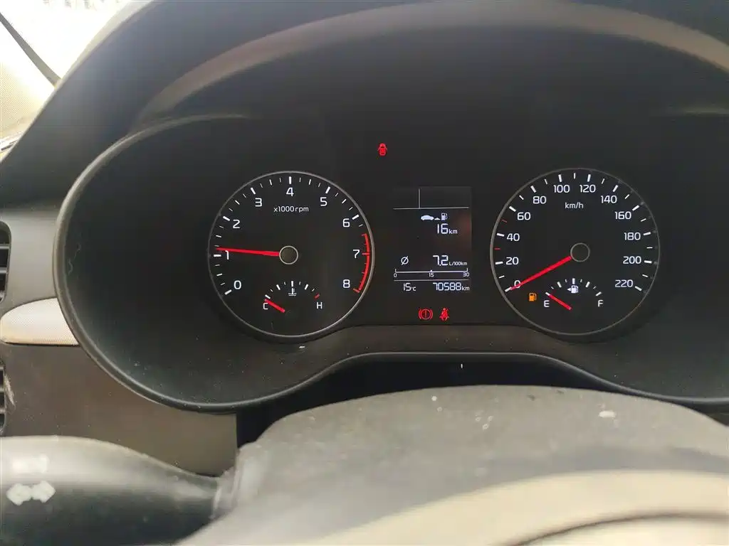 Kia K2 2017 Sedan 1.4L MT GLS фото 5