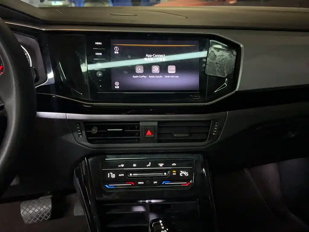 Volkswagen Tayron 2020 330TSI 2WD Luxury Smart Edition фото 6