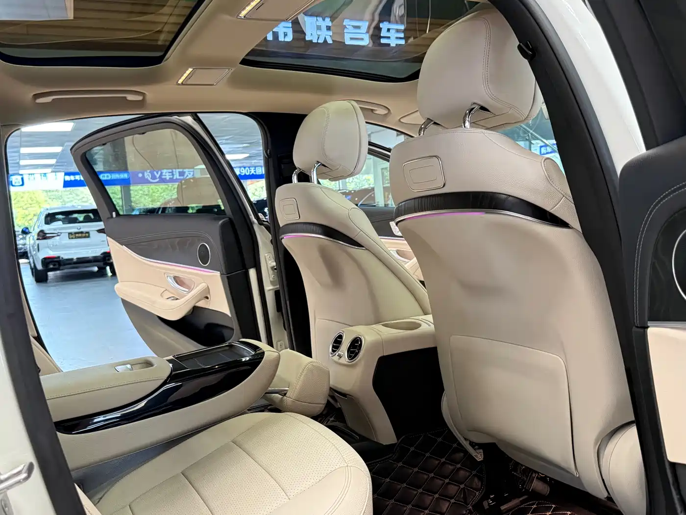 Mercedes-Benz E-Class 2016 E 300 L Sport Luxury фото 20