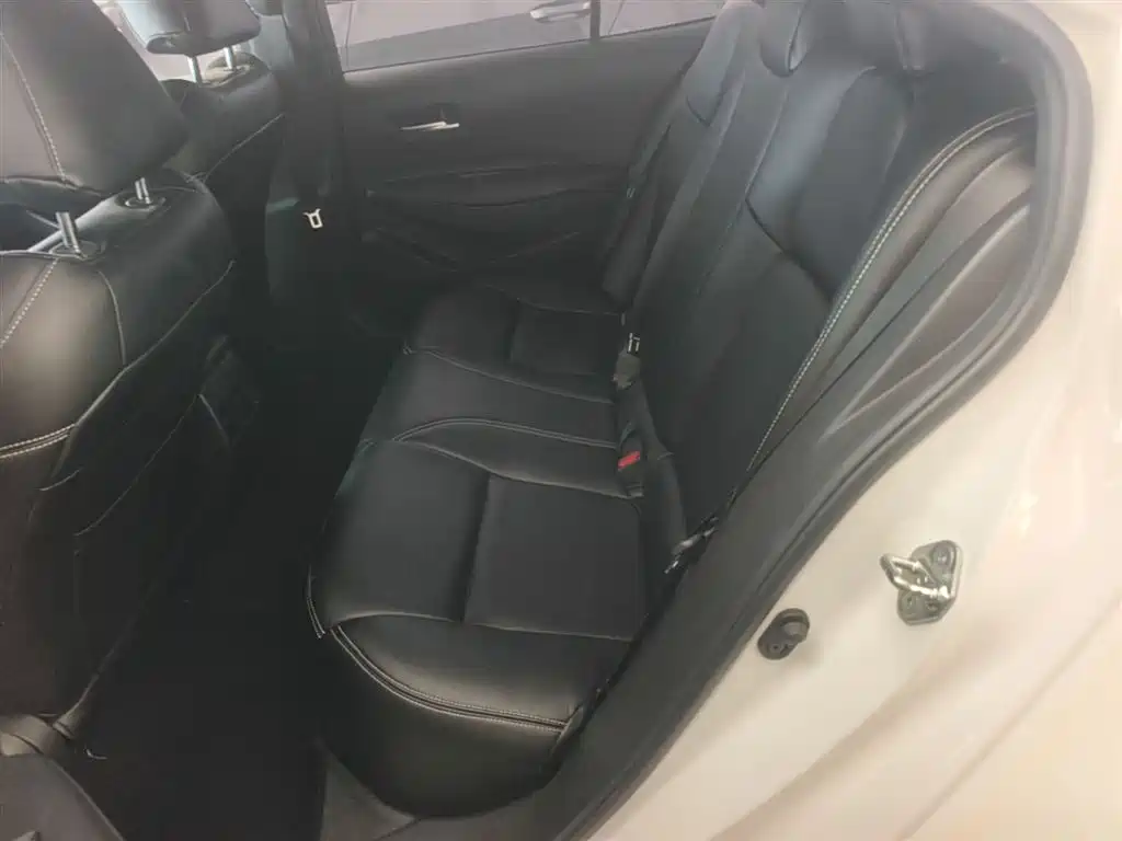 Toyota Corolla 2021 TNGA 1.5L CVT Pioneer Edition фото 24