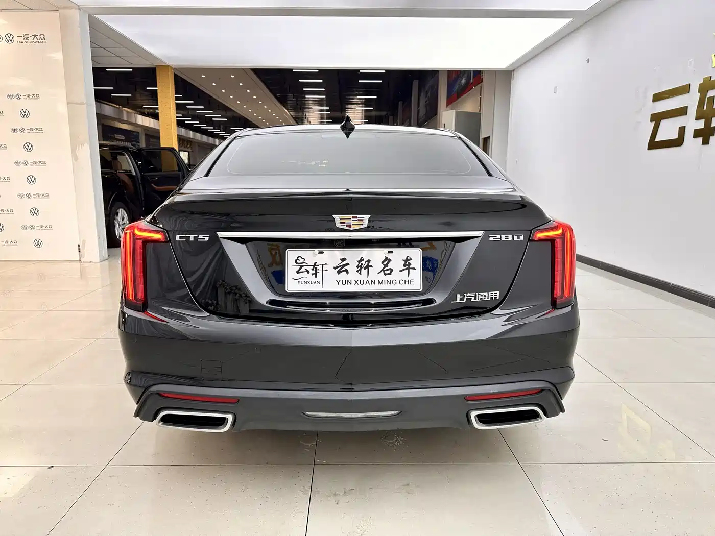 CADILLAC CT5