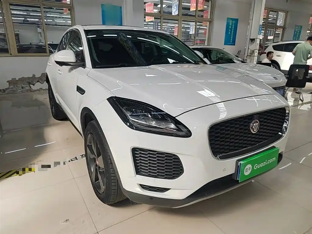 JAGUAR E-PACE