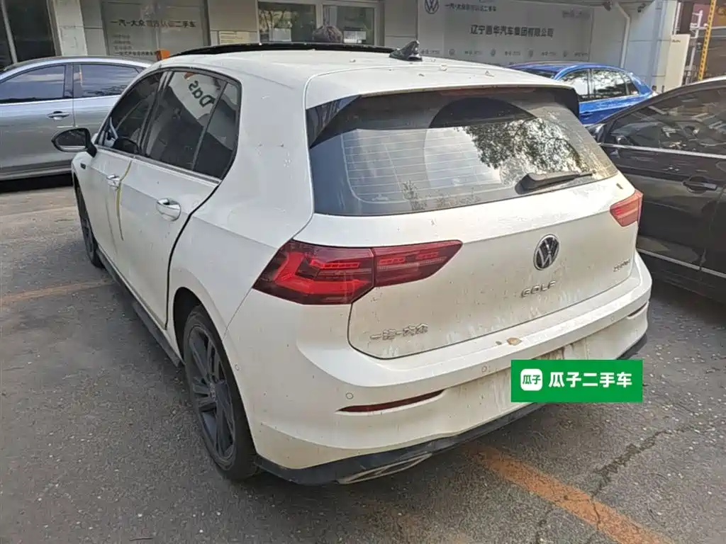 Volkswagen Golf 2023 Facelift 280TSI DSG R-Line Lite фото 9