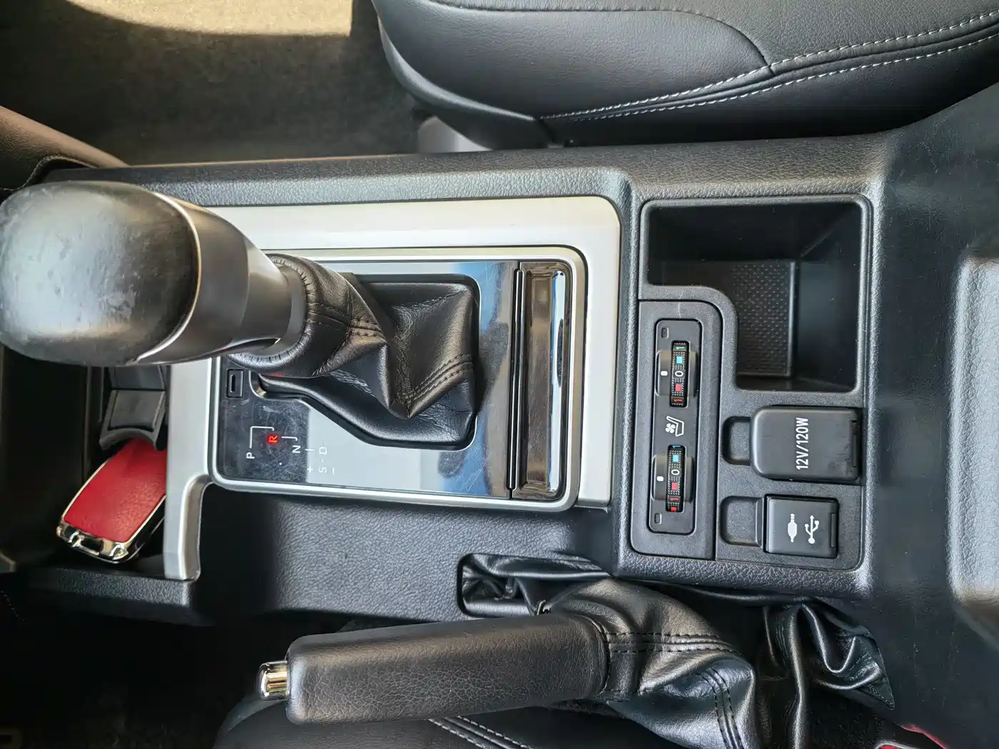 Toyota Prado 2018 3.5L Auto TX-L фото 23