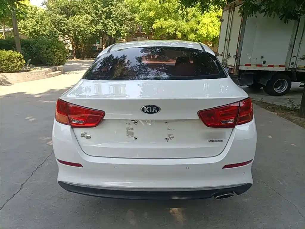 Kia K5 2015 2.0L Automatic GL фото 6