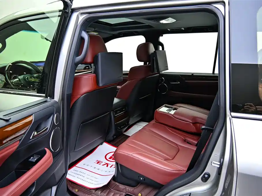 Lexus LX 2017 570 Prestige Luxury фото 13