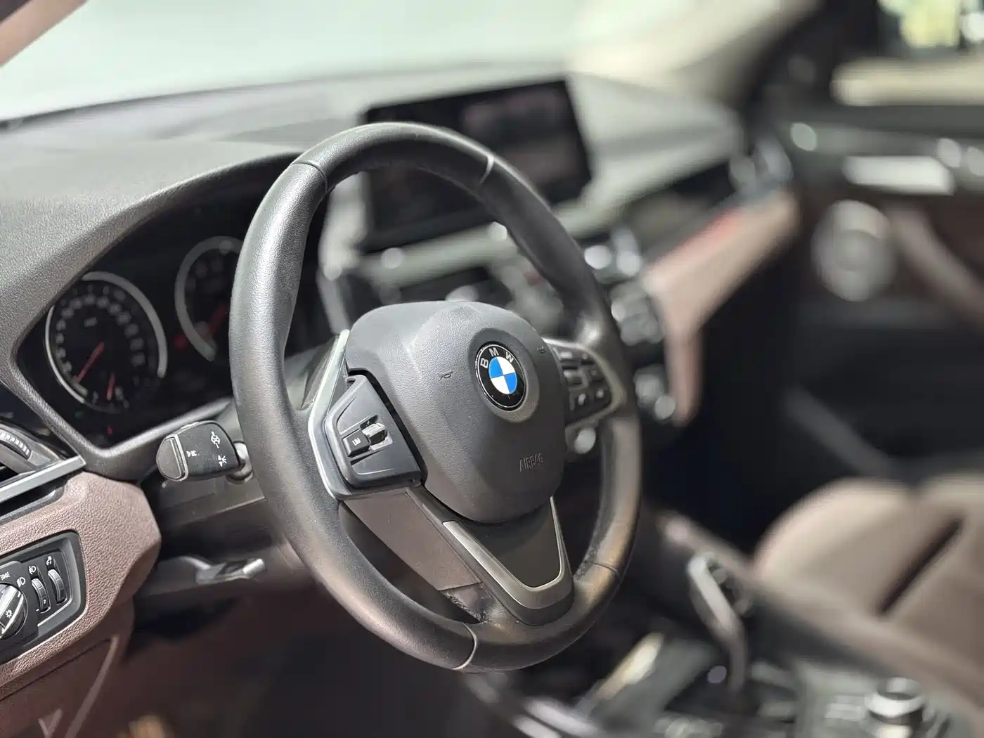 BMW X1 2022 sDrive20Li Fashion фото 7