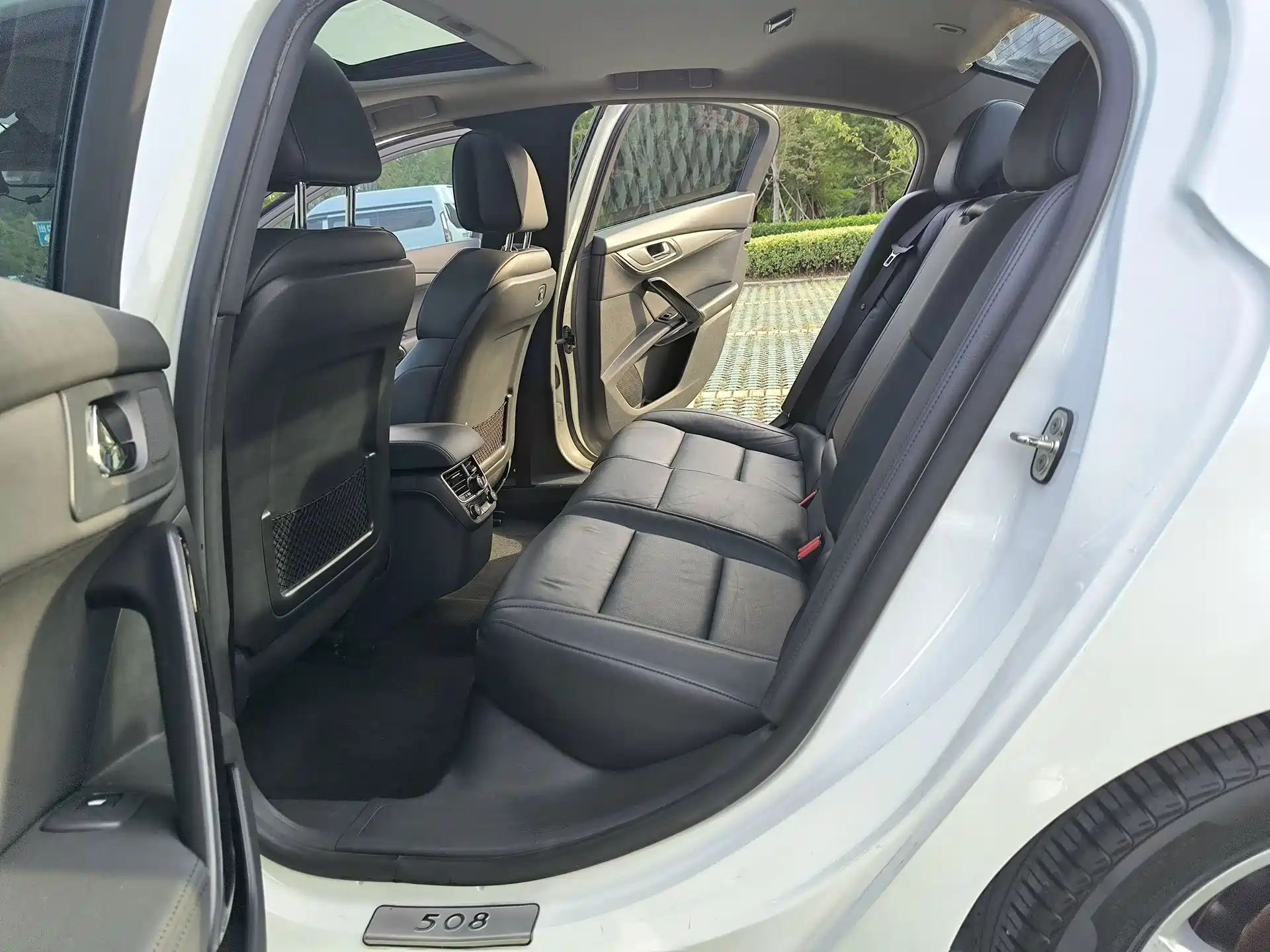 صورة 8 - Peugeot 508