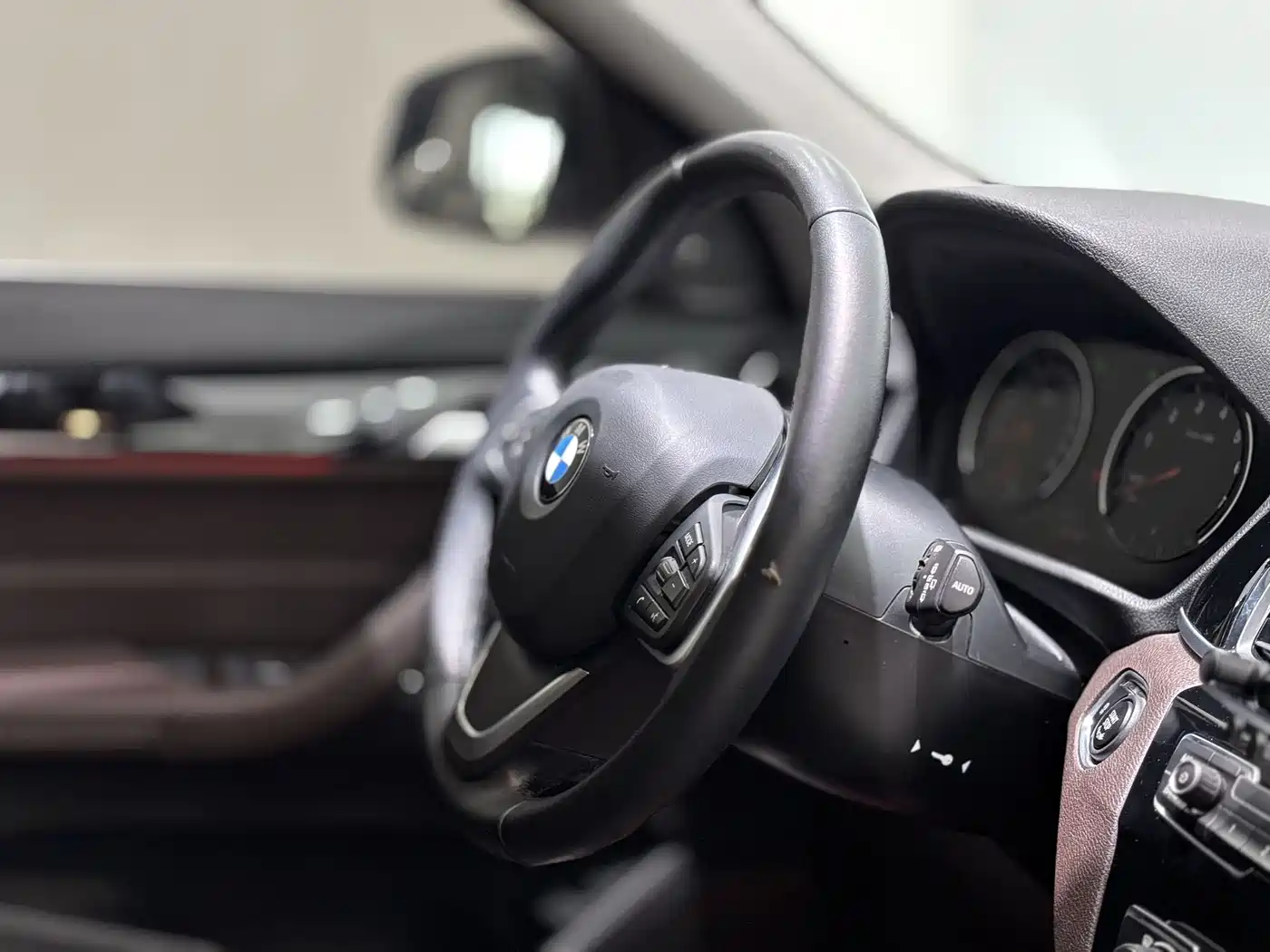 BMW X1 2022 sDrive20Li Fashion фото 10
