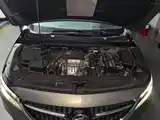 Фото 16 - Buick GL6
