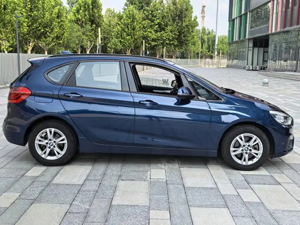 BMW 2 Series Touring 2016 2016 218i Leading
