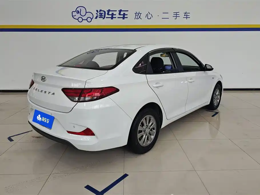 Hyundai Elantra 2018 1.6L Automatic Pleasing Edition GL China VI фото 3