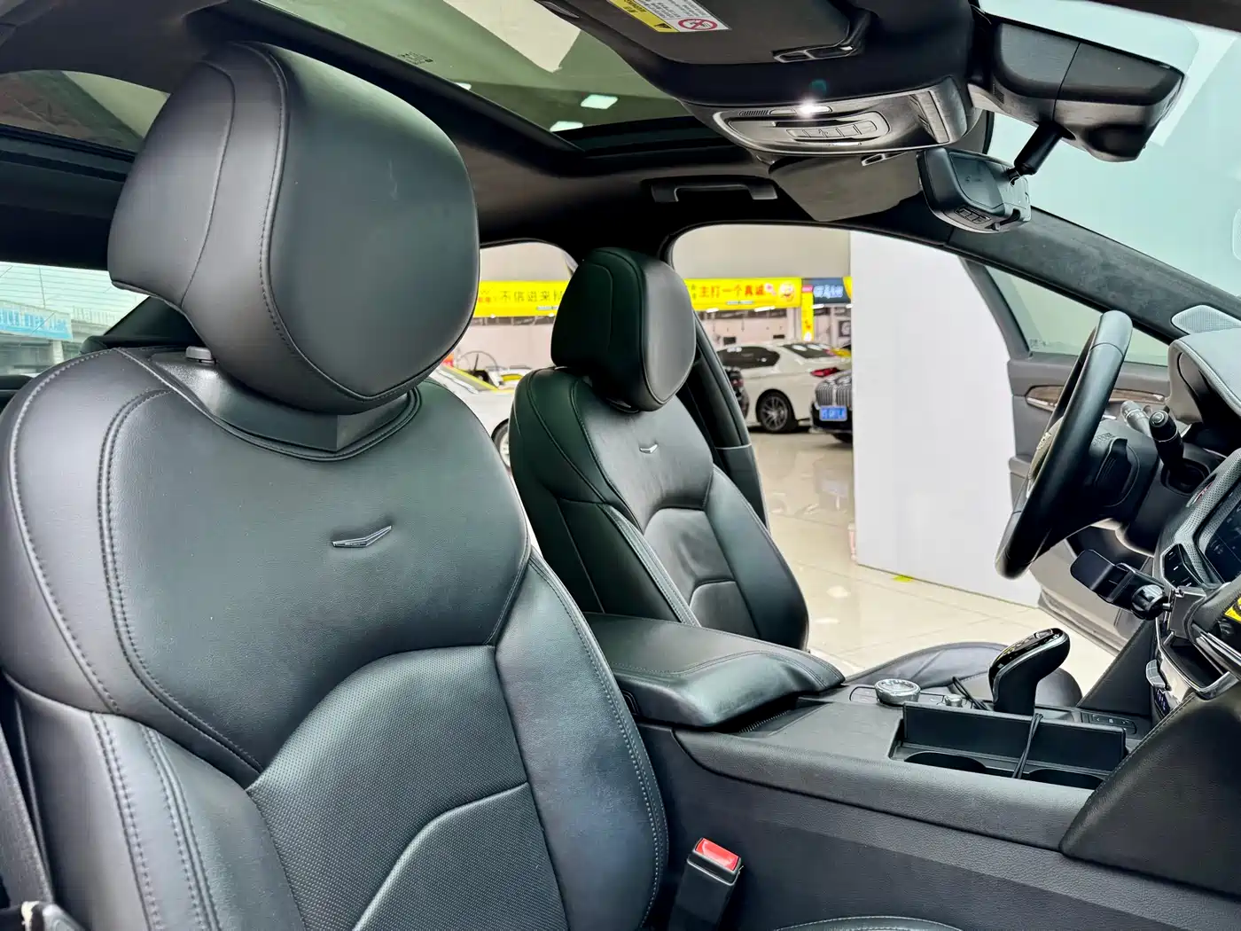 Cadillac CT6 2019 28T Luxury Model фото 15