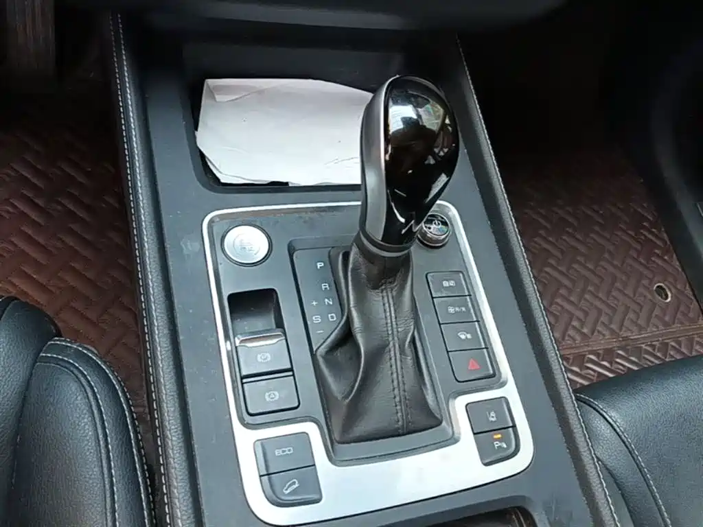 BYD Tang 2019 2.0T Automatic Smart Connect Honor 7-seater China VI фото 14