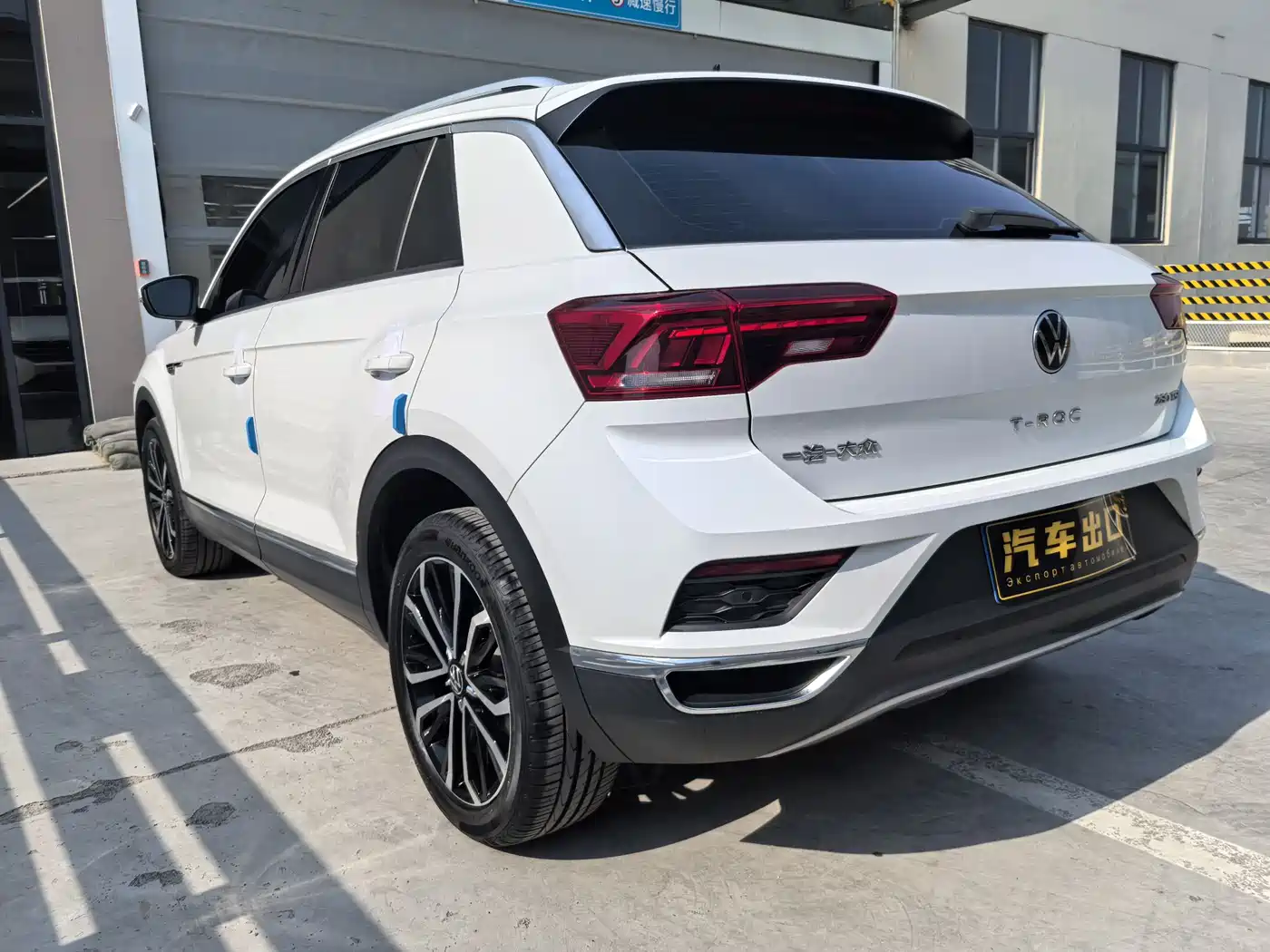 Volkswagen T-ROC 2022 280TSI DSG 2WD Comfort PLUS фото 7