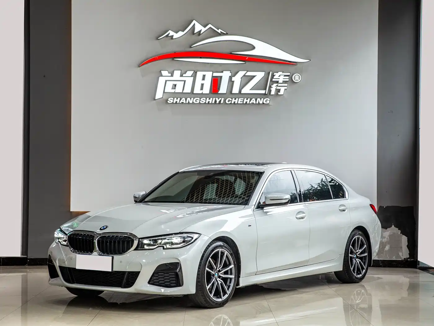 BMW 3 Series 2020 325Li M Sport Package фото 2