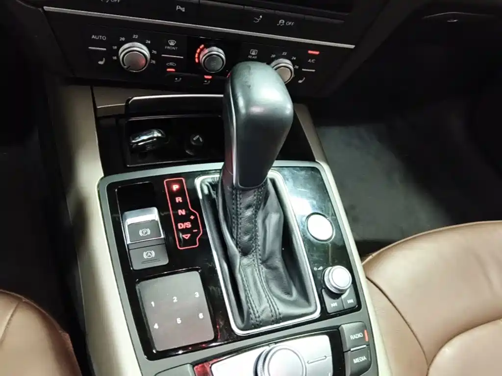 Фото 14 - Audi A7