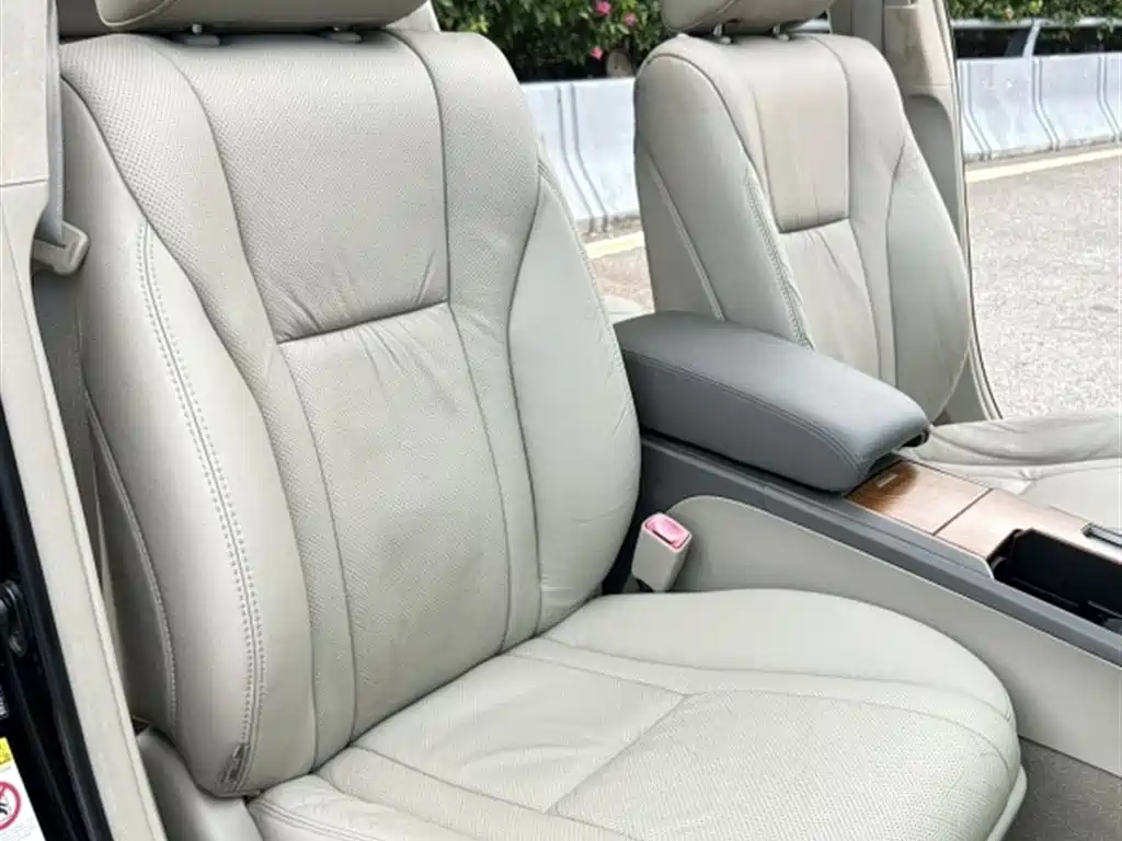 Toyota Camry 2010 240HG Luxury фото 8