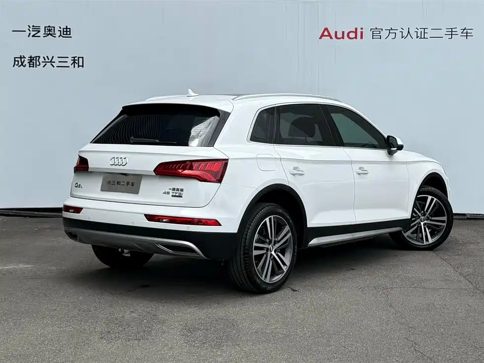 Audi Q5L 2018 45 TFSI Exclusive Elegance China VI фото 4