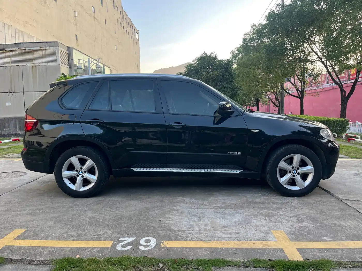 BMW X5 (Import) 2011 2011 xDrive35i Luxury Edition