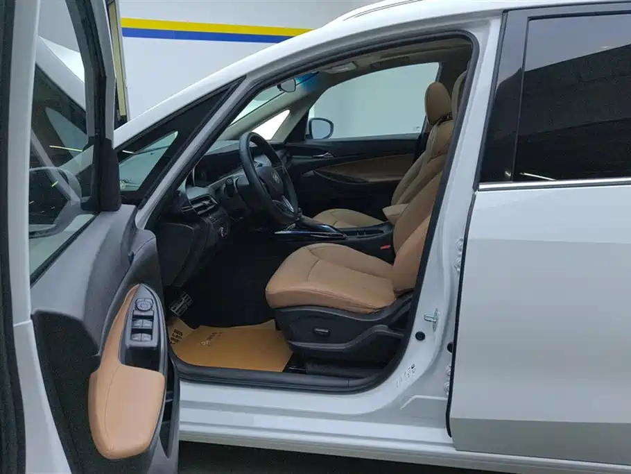 Buick GL6 2021 323T Mild Hybrid Connected Luxury фото 9
