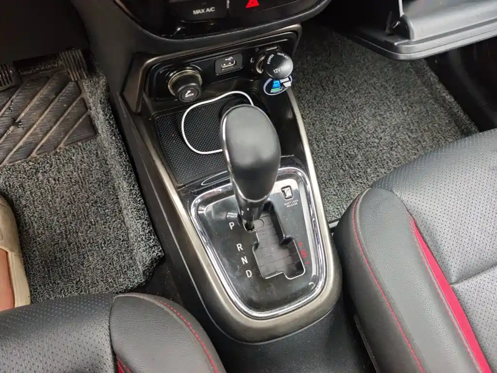 Changan CS15 2017 2016 1.5L Automatic Fashion