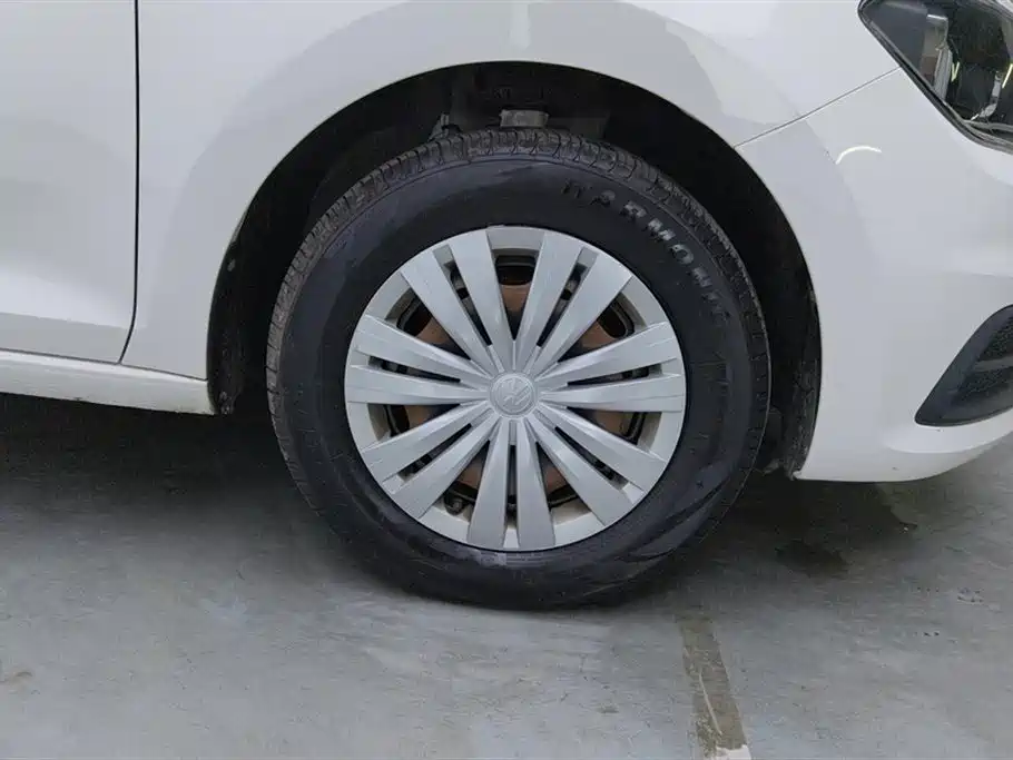 Volkswagen Santana 2018 1.5L Manual Trend Edition фото 6