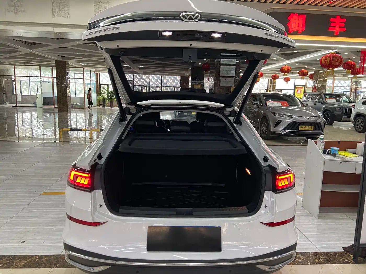Volkswagen Lamando 2023 Lamando L 280TSI DSG Cool Edition фото 13