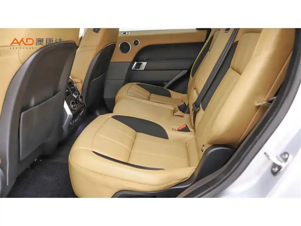 Land Rover Range Rover Sport 2022 3.0 L6 Gloss Black Edition фото 7