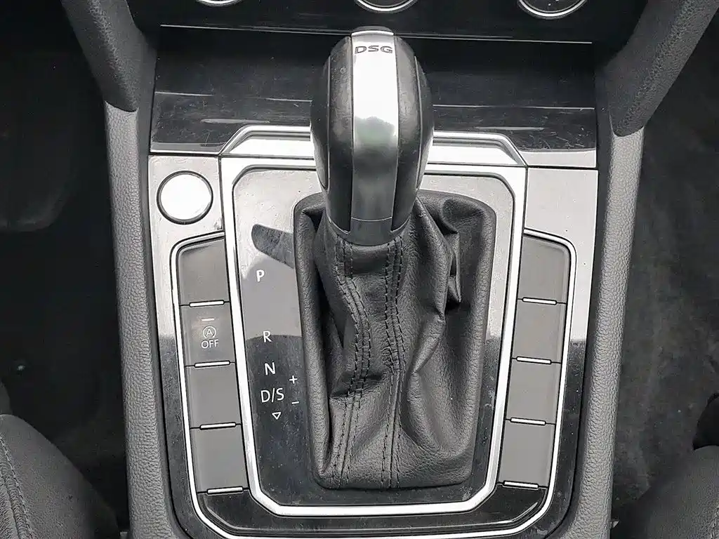 Volkswagen Magotan 2019 280TSI DSG Leading China VI фото 13