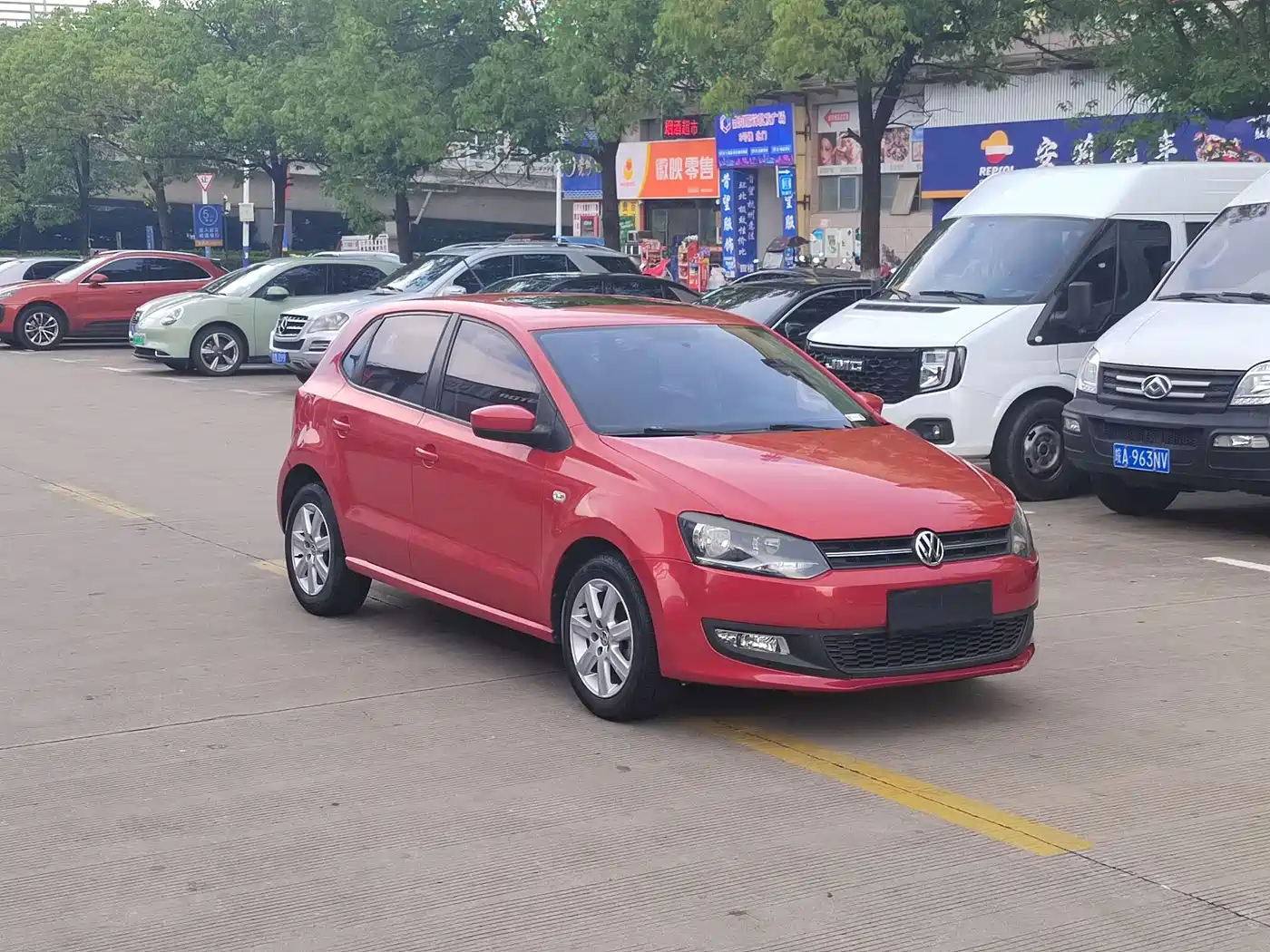 Volkswagen Polo 2013 2013 1.4L Automatic Luxury Edition