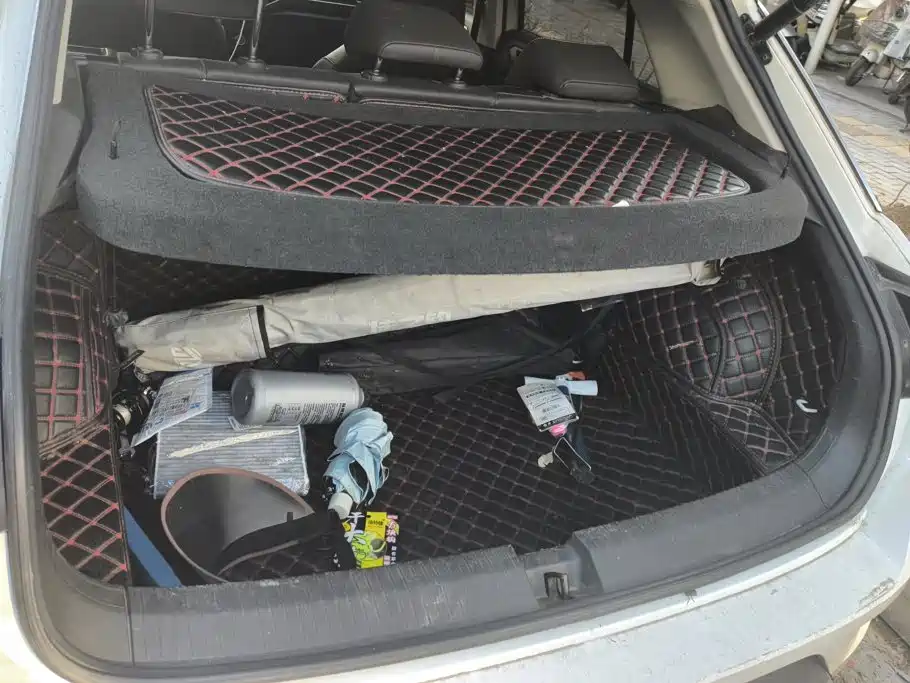 Photo 4 - Volkswagen T-ROC