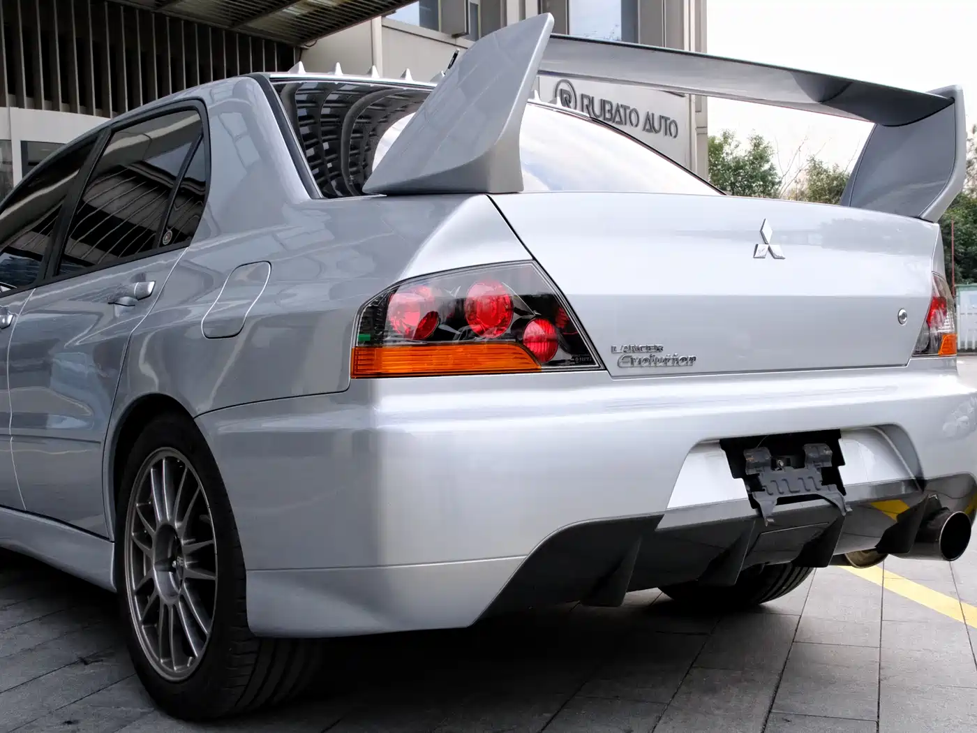 Mitsubishi Lancer 2006 2.0T EVO IX фото 6