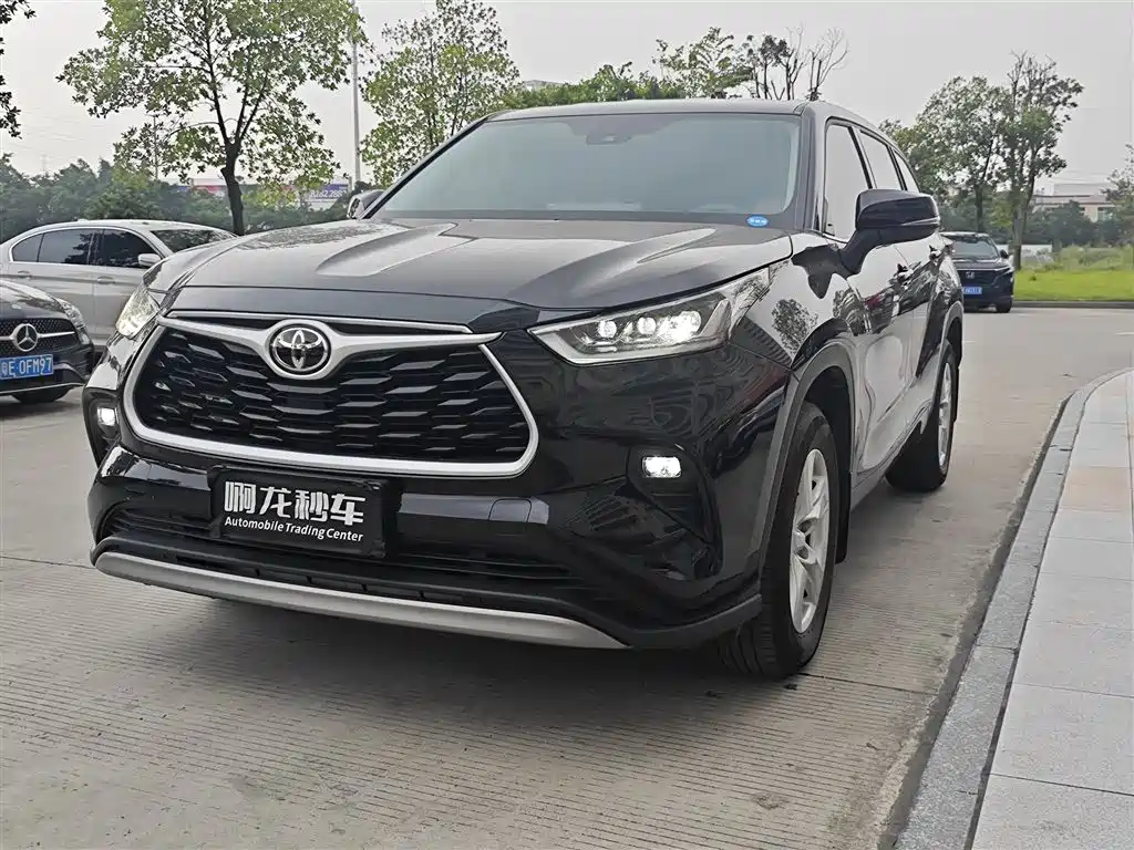 2025 Toyota Highlander