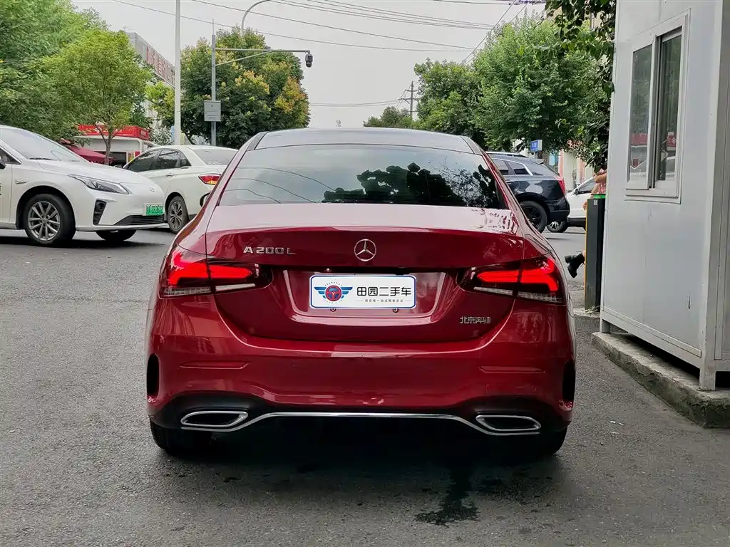 Mercedes-Benz A-Class 2022 Facelift A 200 L Sport Sedan Dynamic фото 5
