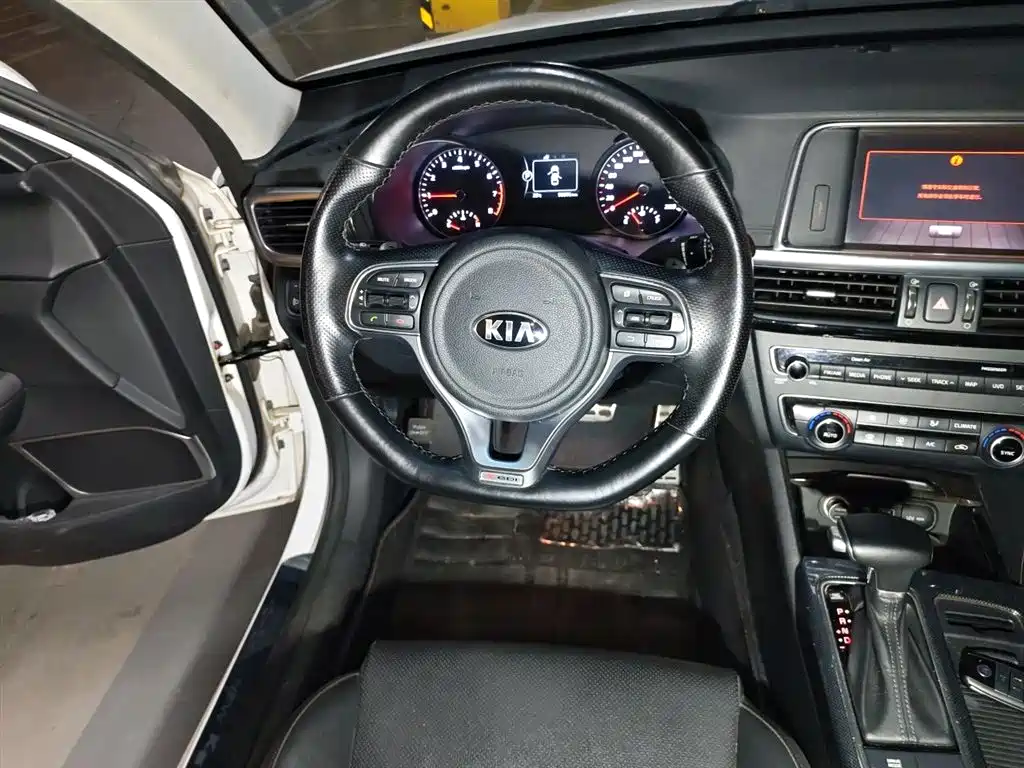 Kia K5 2016 1.6T Automatic LUX фото 7