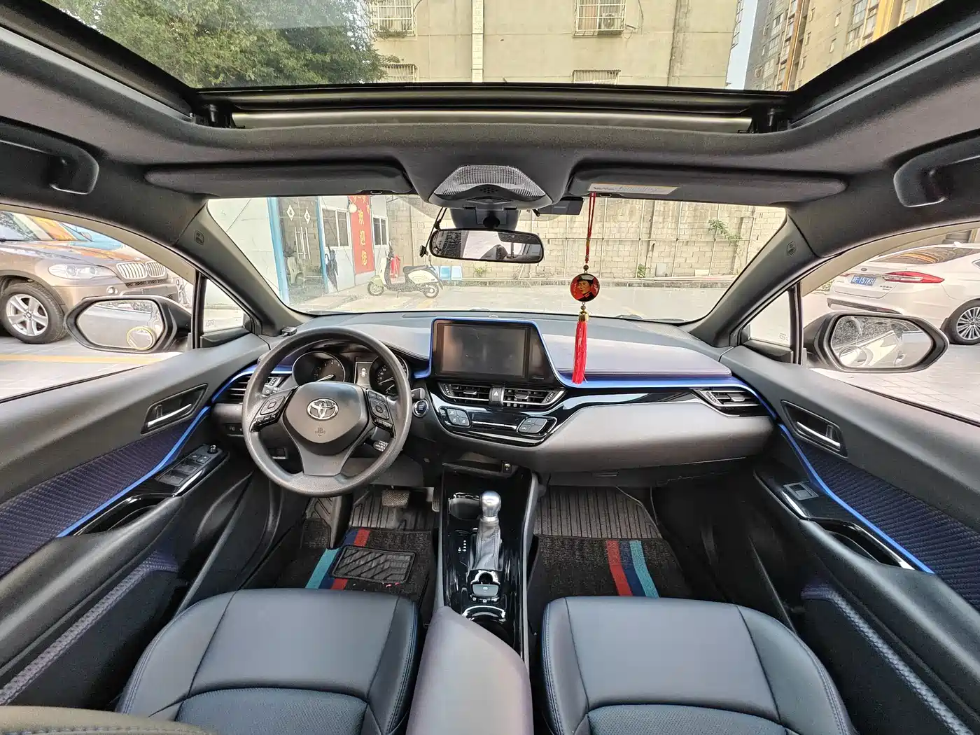 Toyota C-HR 2020 2020 Model 2.0L Leading